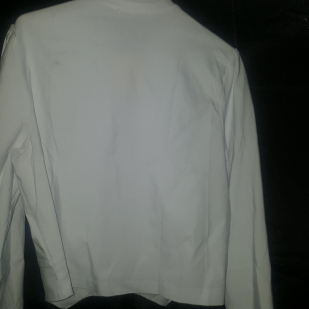 Cloths - Picture 2 of 4